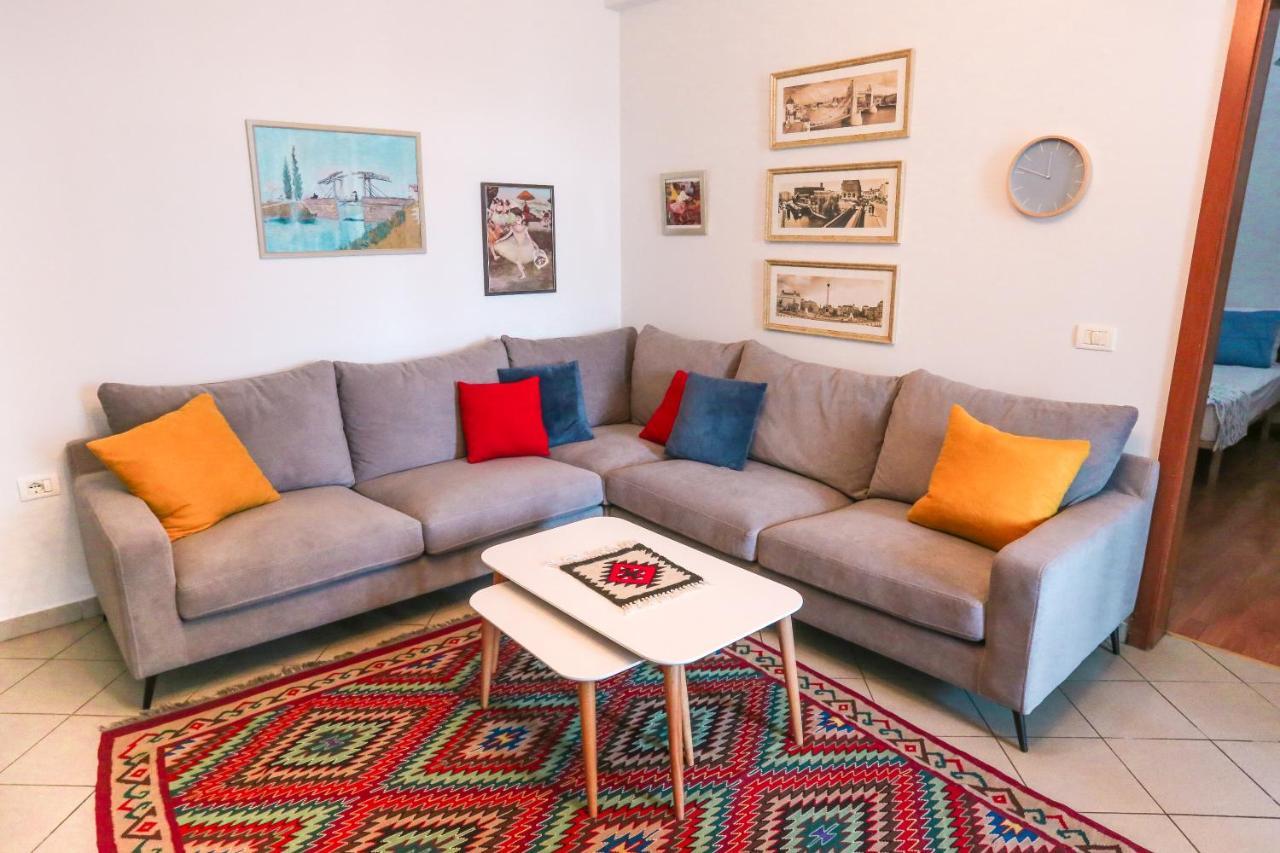 Tirana Views Apartment - Comfy & Spacious Екстер'єр фото