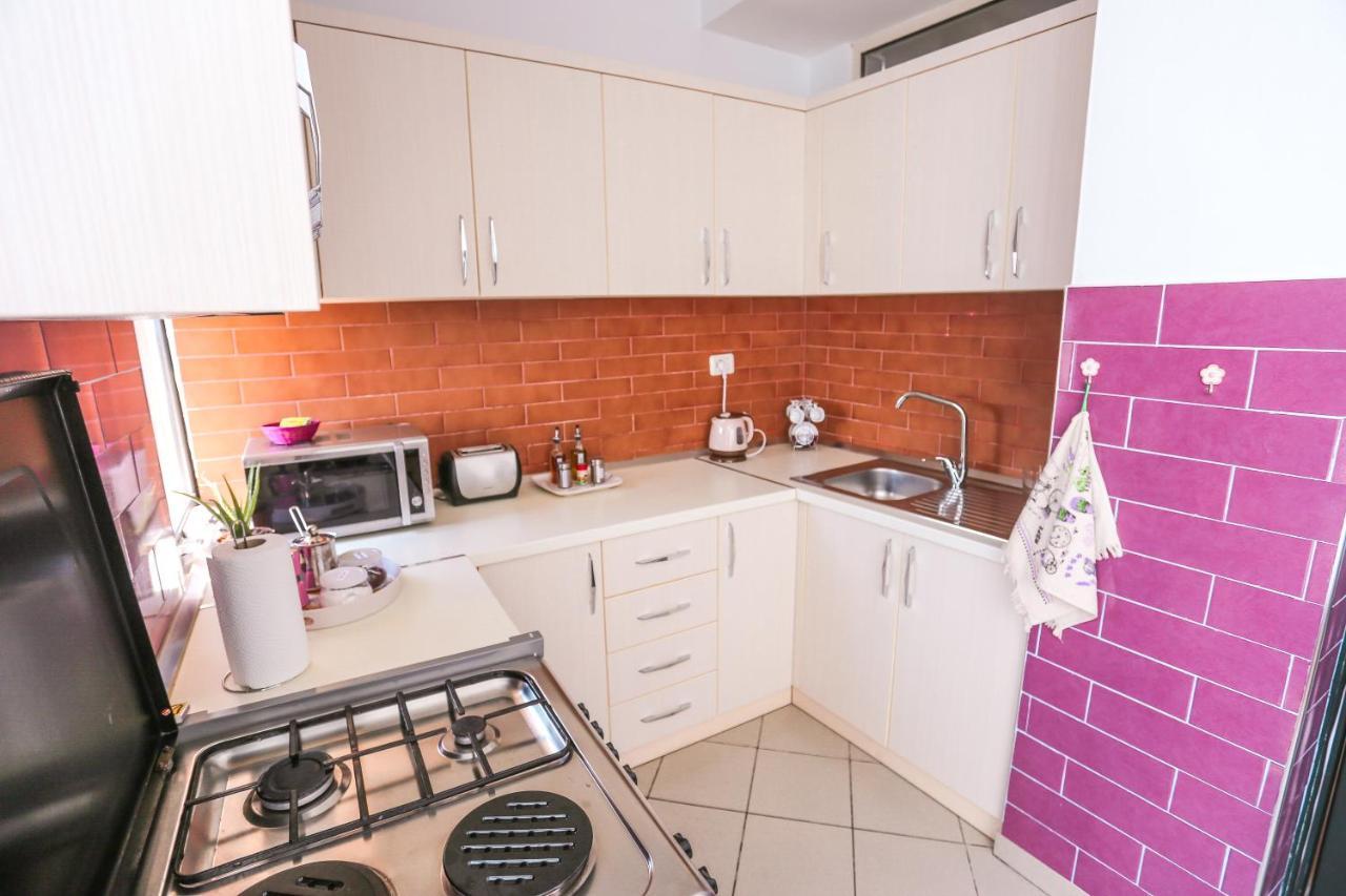 Tirana Views Apartment - Comfy & Spacious Екстер'єр фото