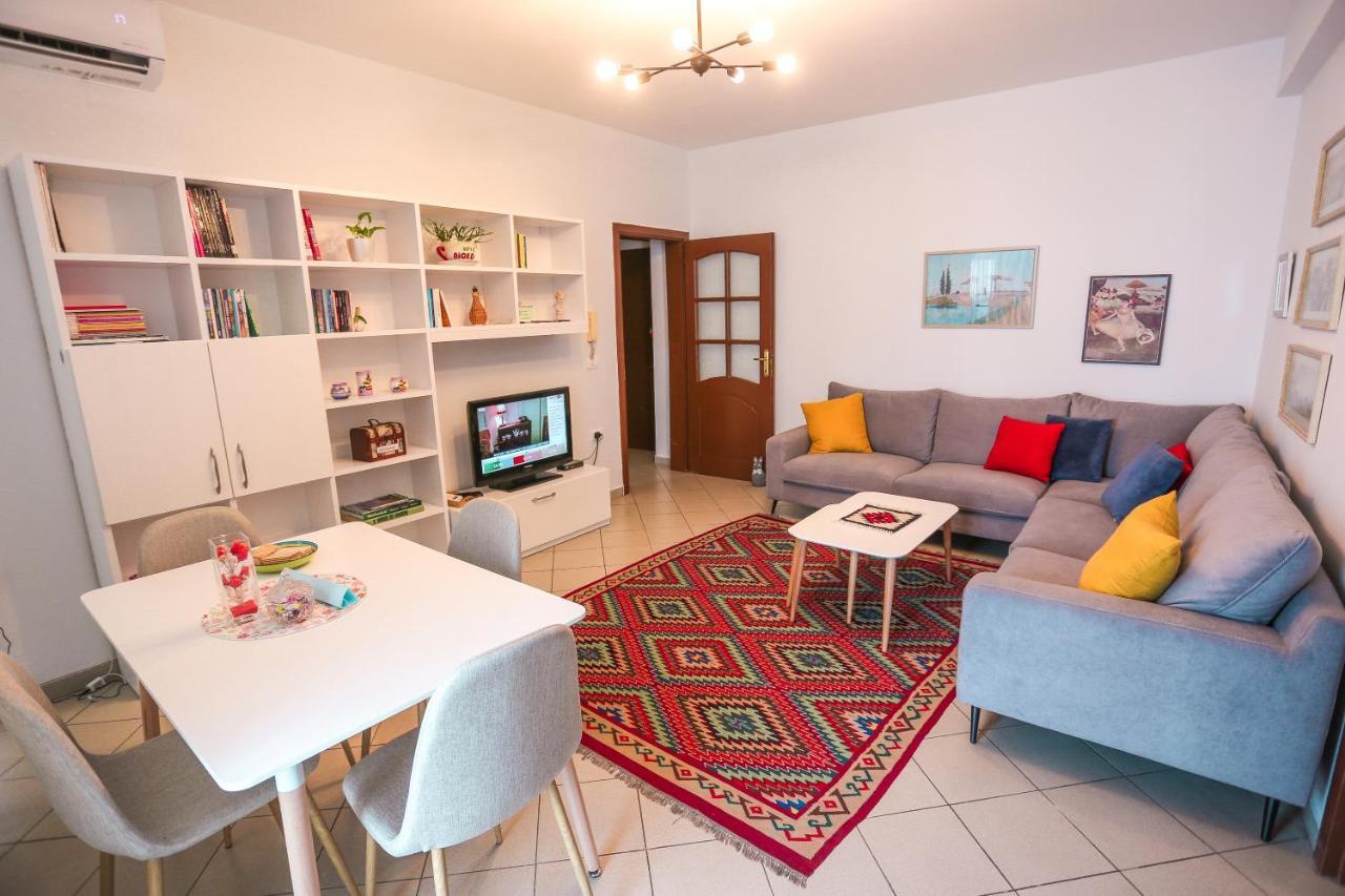 Tirana Views Apartment - Comfy & Spacious Екстер'єр фото