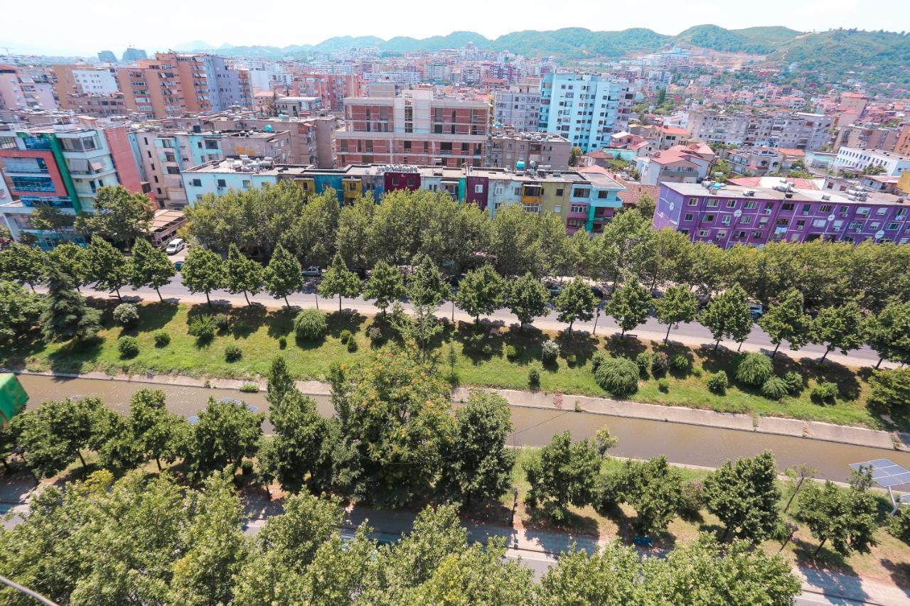Tirana Views Apartment - Comfy & Spacious Екстер'єр фото