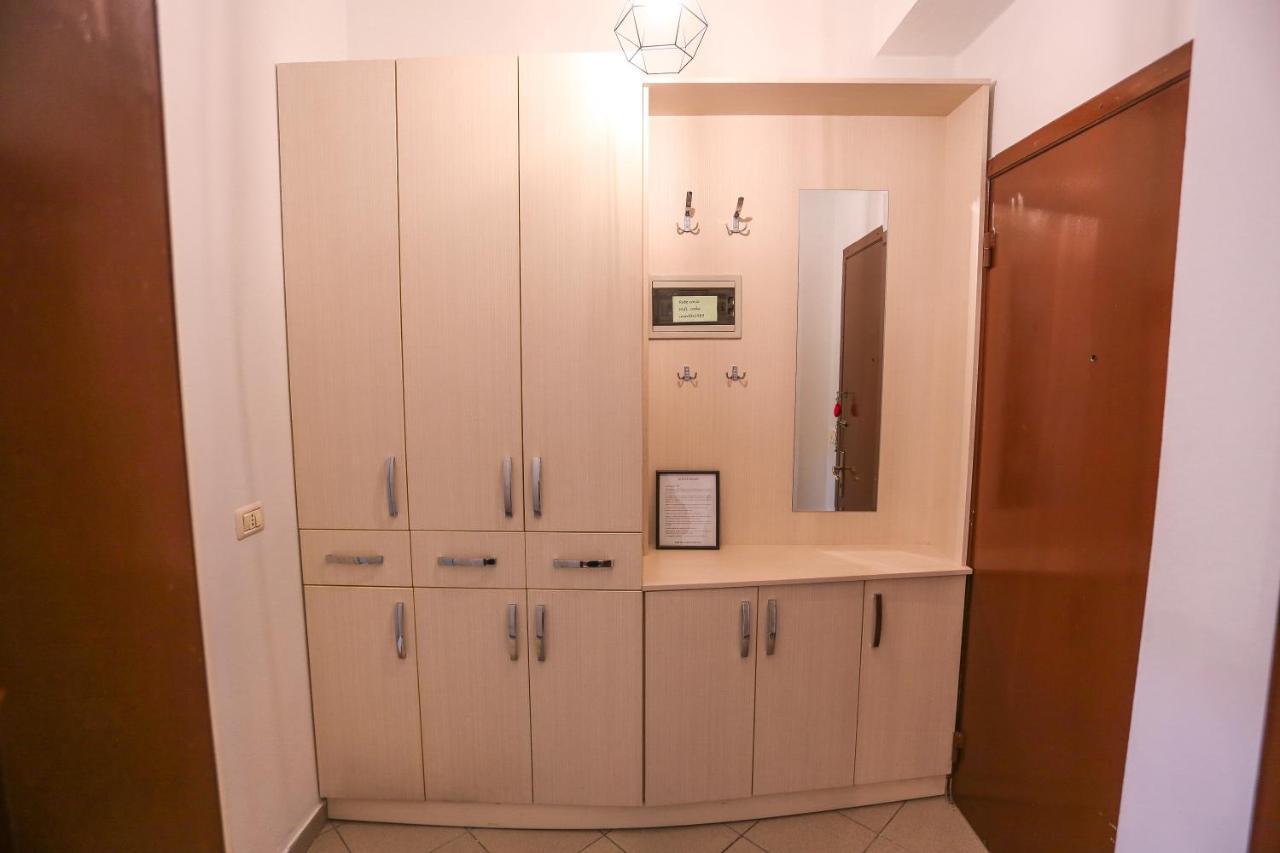 Tirana Views Apartment - Comfy & Spacious Екстер'єр фото